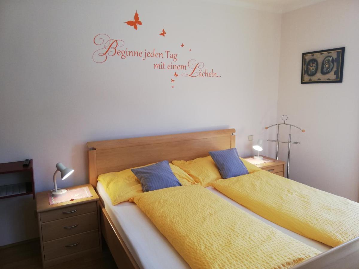 Appartement Haus Friedburg à Velden am Wörther See Extérieur photo