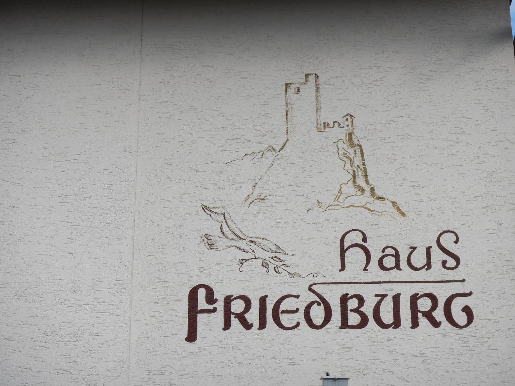 Appartement Haus Friedburg à Velden am Wörther See Extérieur photo